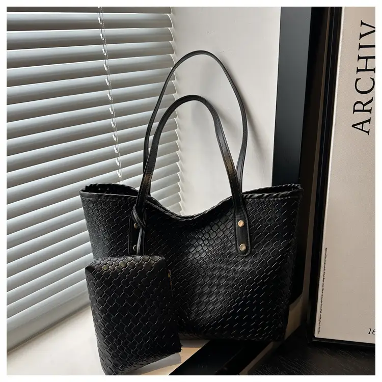 Women Retro Woven Tote Bag Large Capacity Red — feature 22