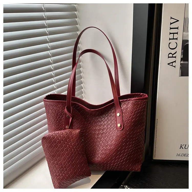 Women Retro Woven Tote Bag Large Capacity Red — feature 24