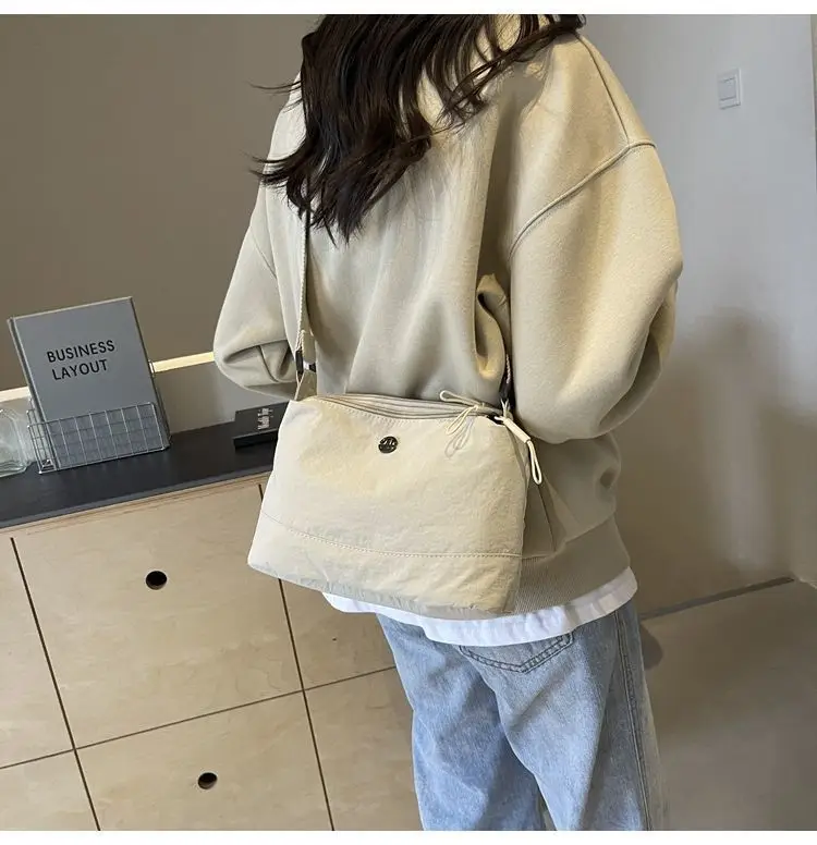 Lightweight Three-Layer Women's Crossbody Bag — feature 18