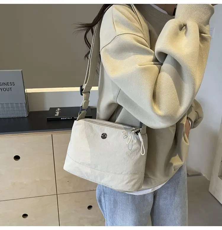 Lightweight Three-Layer Women's Crossbody Bag — feature 19
