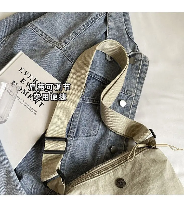 Lightweight Three-Layer Women's Crossbody Bag — feature 6
