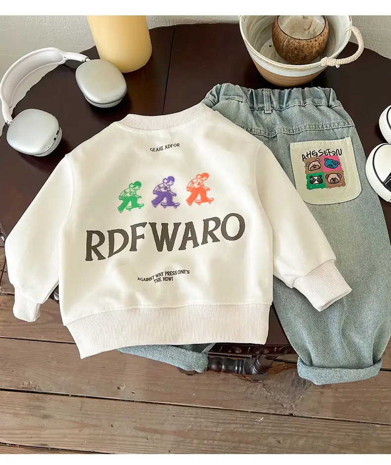Boys' White Cotton Sweatshirt Long Sleeve Autumn 2025 — feature 5