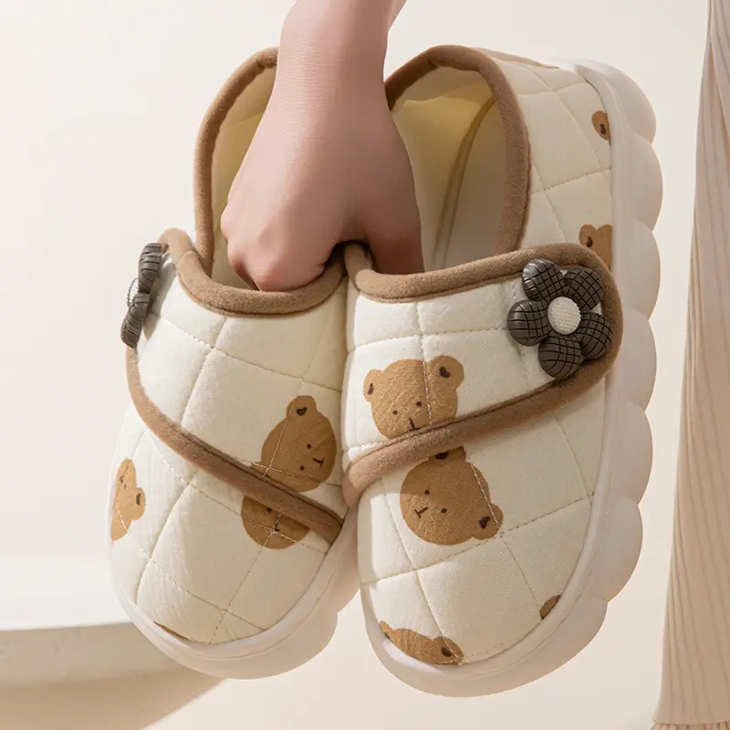 Breathable and Comfortable Postpartum Shoes for Women, Four-Season Quiet, Non-Slip, Anti-Odor Bag and Postpartum Confinement Thick-Soled Autumn and Winter Slippers for Women