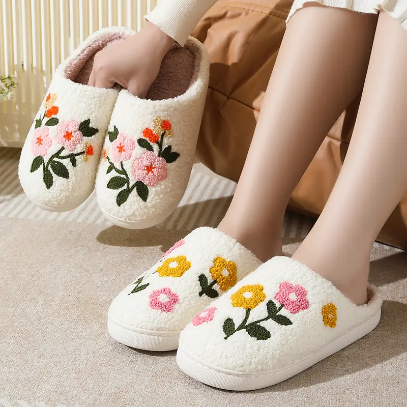 Cross-Border New Style Comfortable Home Cute Colorfulful Flower Winter Cotton Slippers for Men and Women Couples Warm Indoor Cotton Slippers