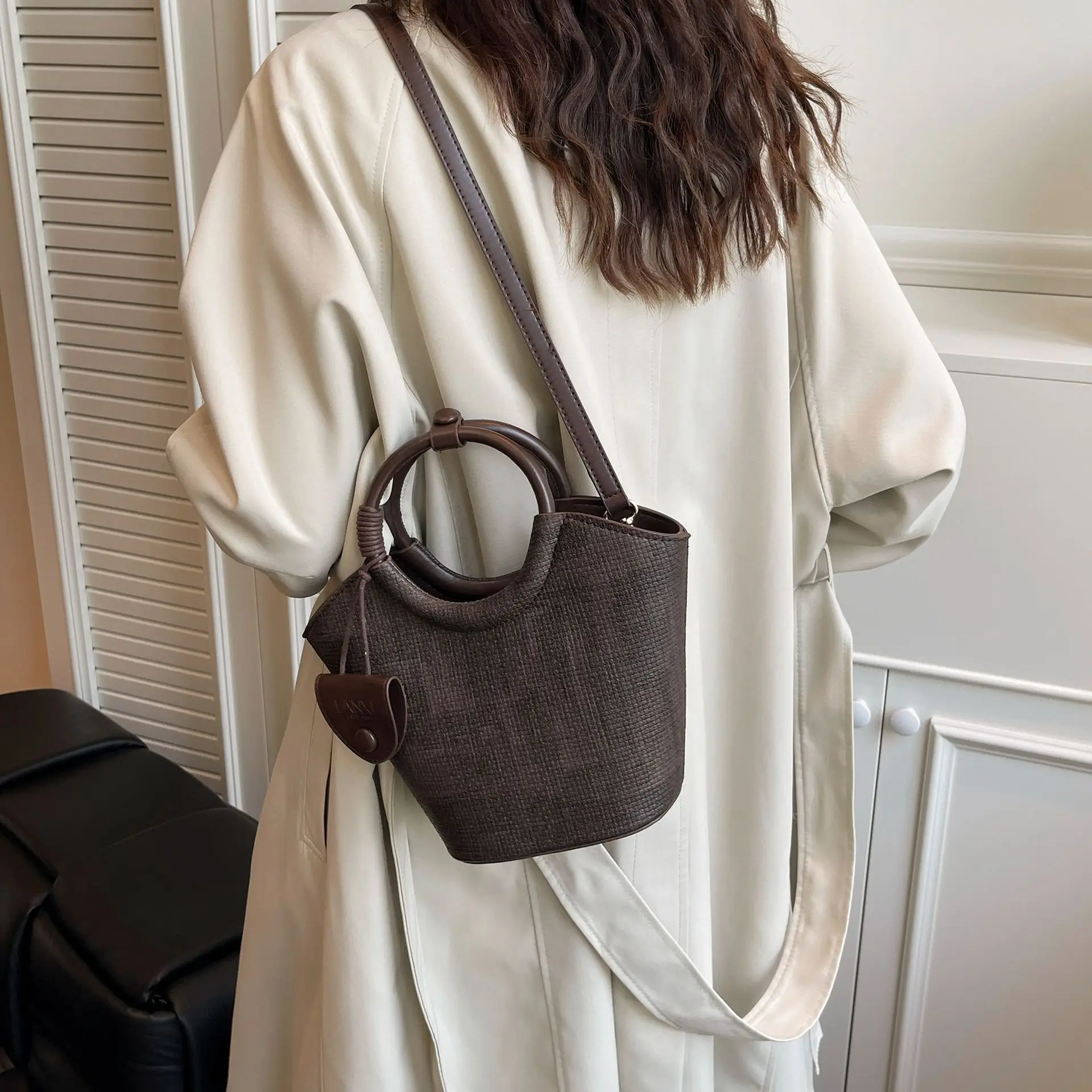 Black Woven Bucket Bag for Women Crossbody Shoulder — feature 14
