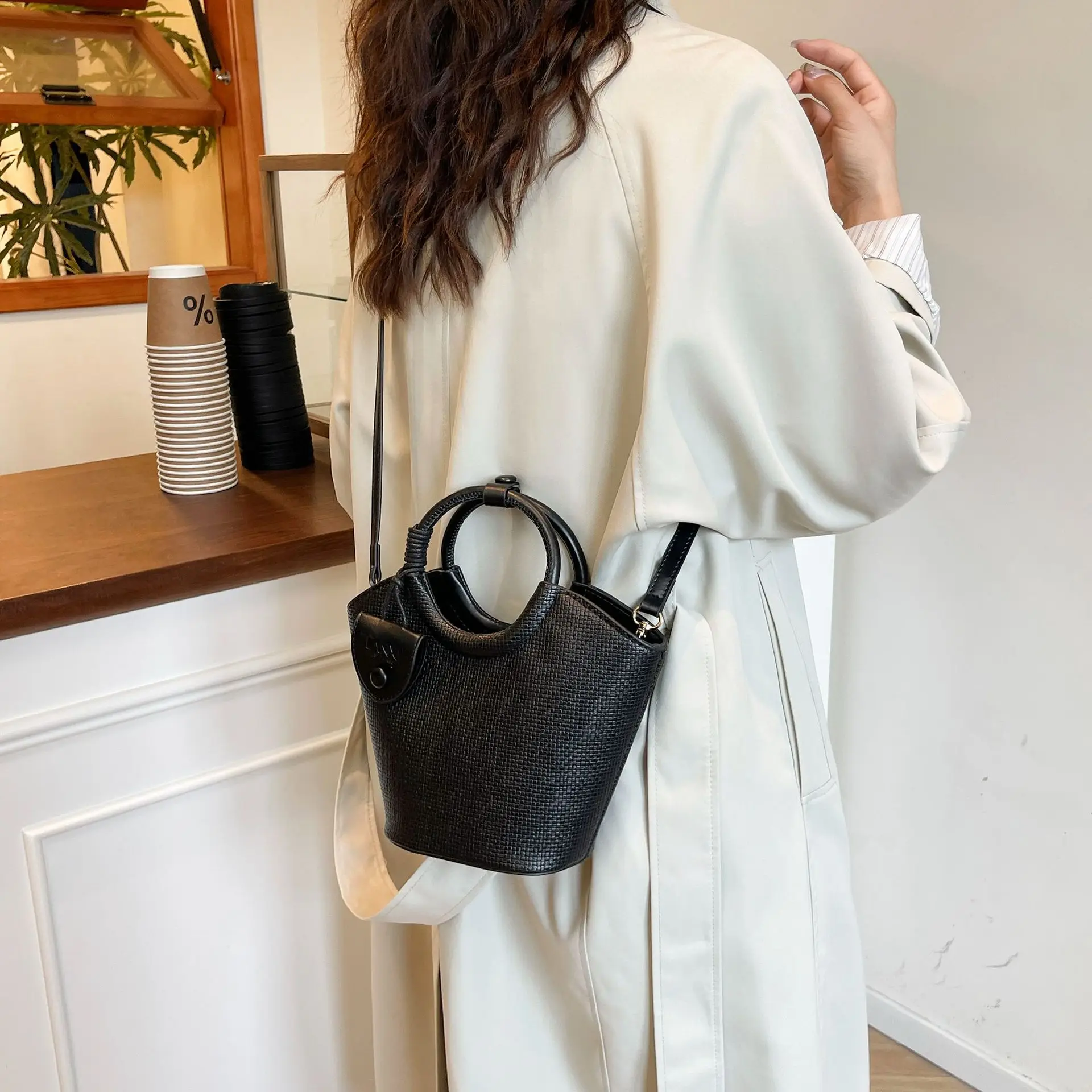 Black Woven Bucket Bag for Women Crossbody Shoulder — feature 17