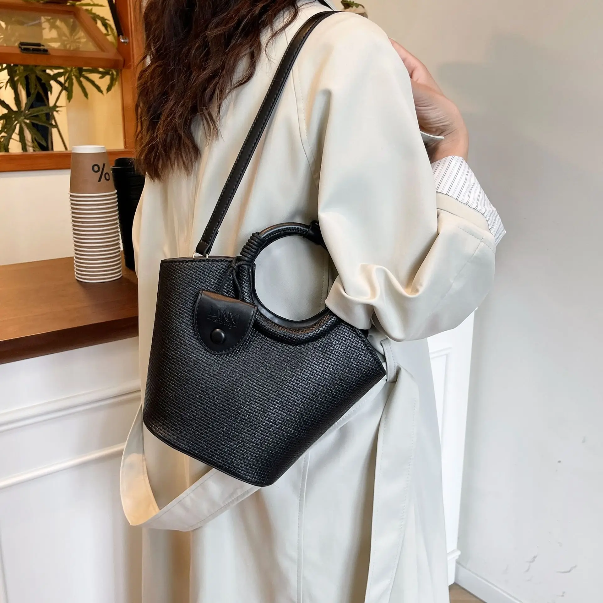 Black Woven Bucket Bag for Women Crossbody Shoulder — feature 18