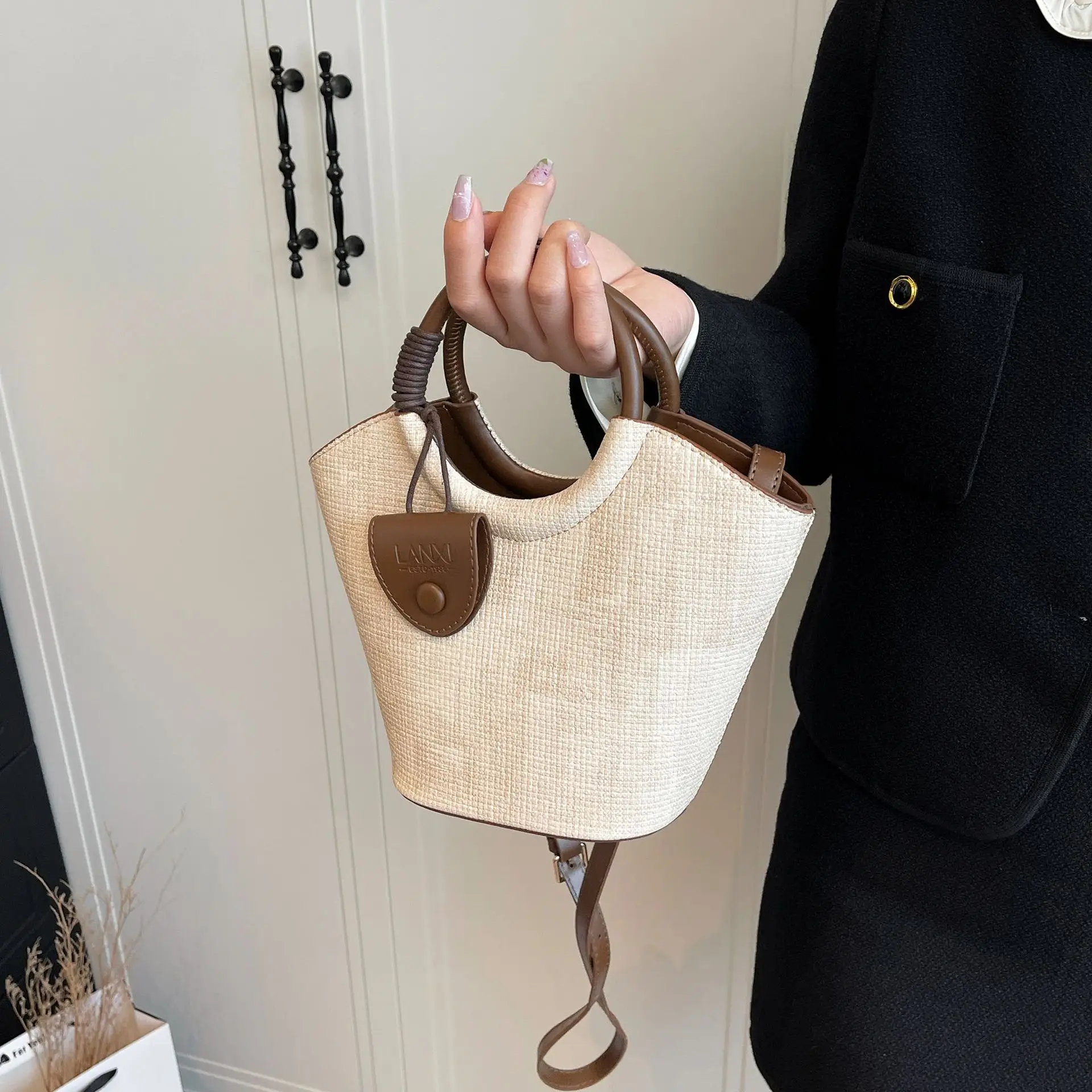 Black Woven Bucket Bag for Women Crossbody Shoulder — feature 19