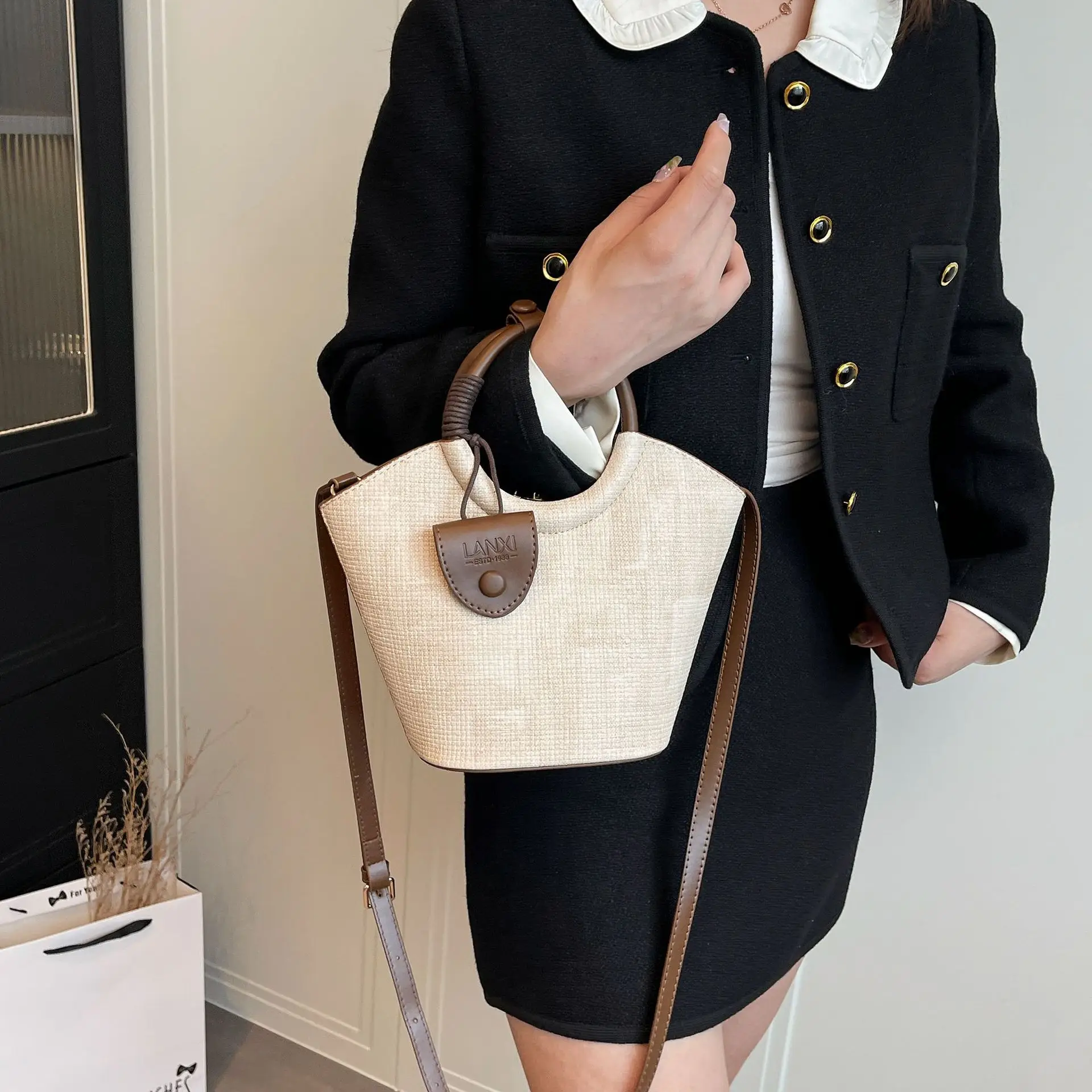 Black Woven Bucket Bag for Women Crossbody Shoulder — feature 20