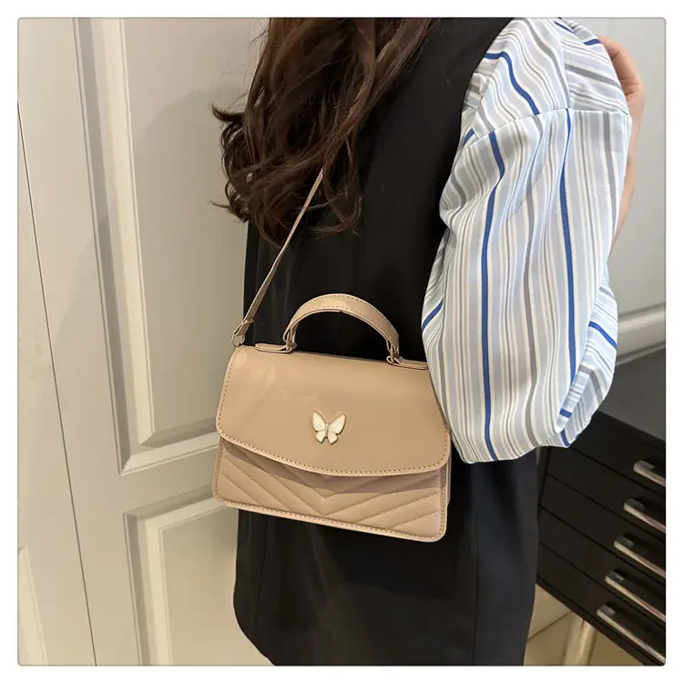 Women's Retro Casual Butterfly Shoulder Bag Brown — feature 15