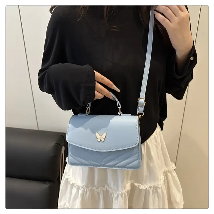 Women's Retro Casual Butterfly Shoulder Bag Brown — feature 23