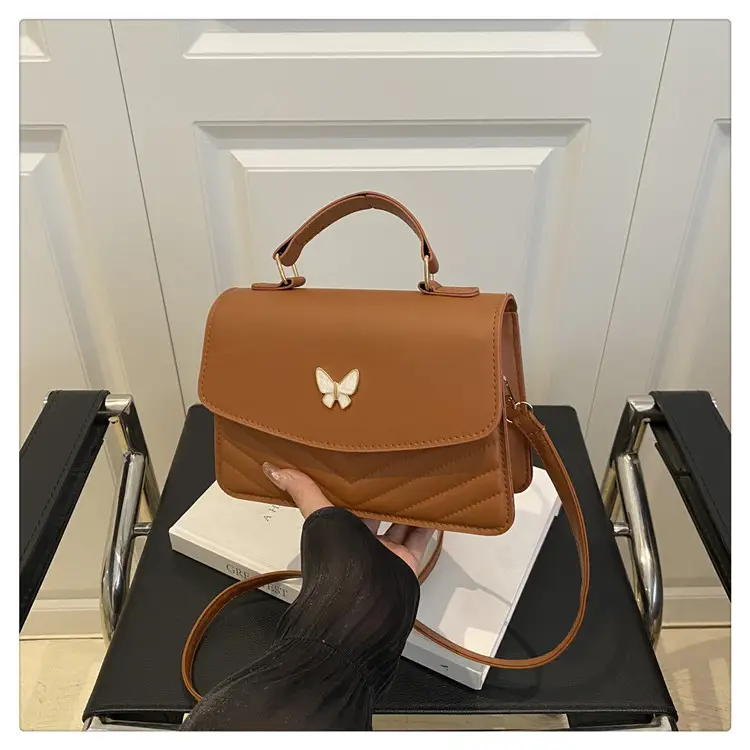 Women's Retro Casual Butterfly Shoulder Bag Brown — feature 30