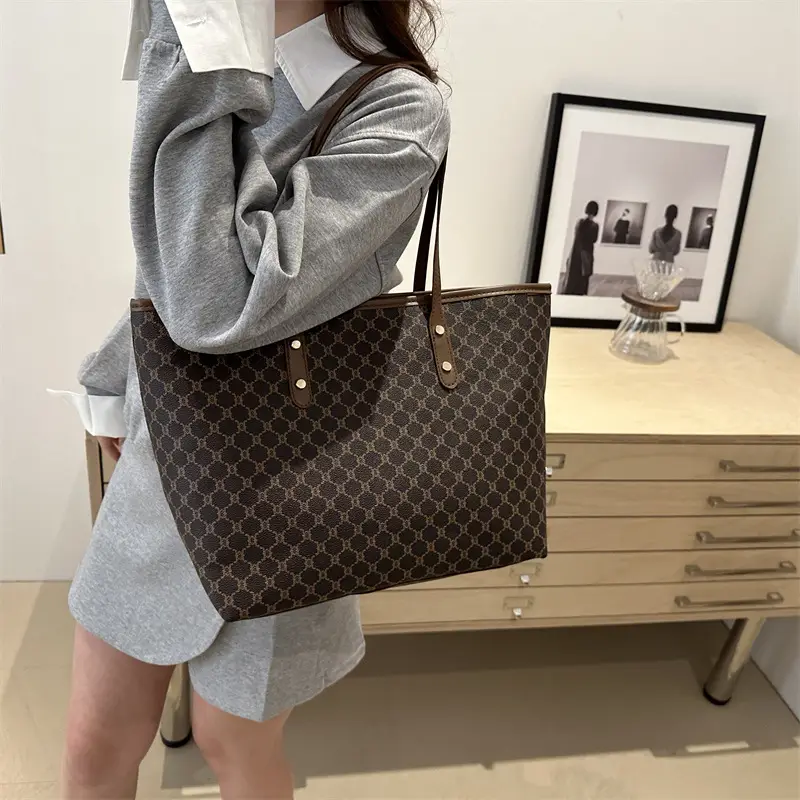 Retro Patterned Shoulder Bag for Women 2025 - Image 6
