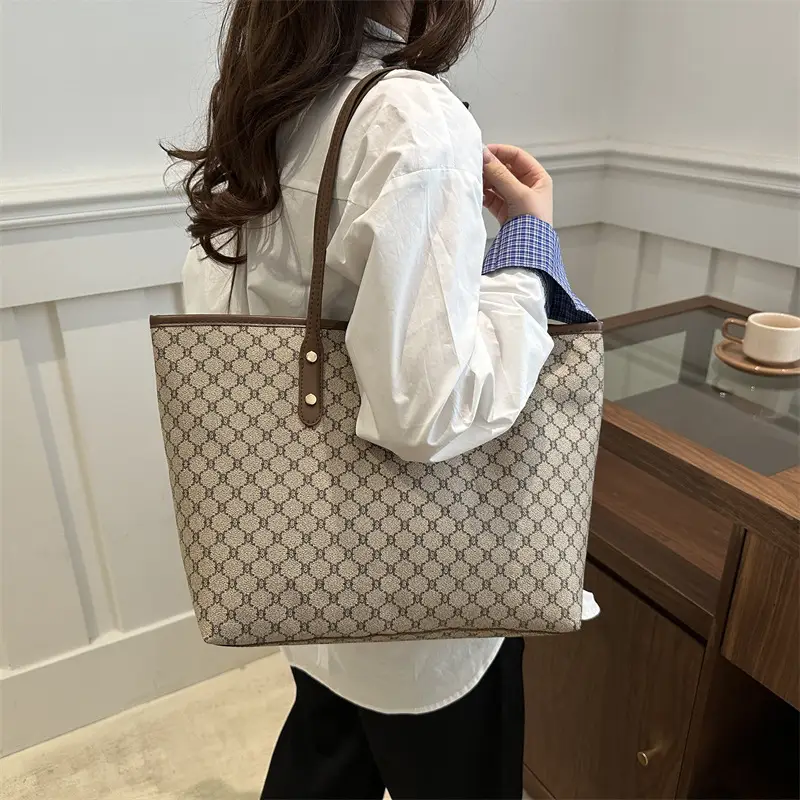 Retro Patterned Shoulder Bag for Women 2025 - Image 7