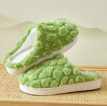 In-Stock Wholesale 2026 New Autumn and Winter Couple and Family Home Plush Closed-Toe Slippers with a Super Soft and Warm Feel