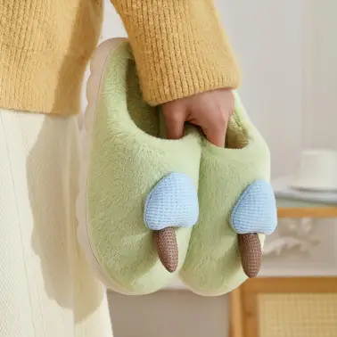 In-Stock Wholesale 2026 New Autumn and Winter Couple and Family Home Plush Closed-Toe Slippers with a Super Soft and Warm Feel