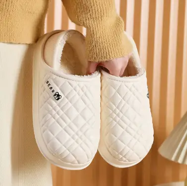 In-Stock Wholesale 2026 New Autumn and Winter Couple and Family Home Plush Closed-Toe Slippers with a Super Soft and Warm Feel