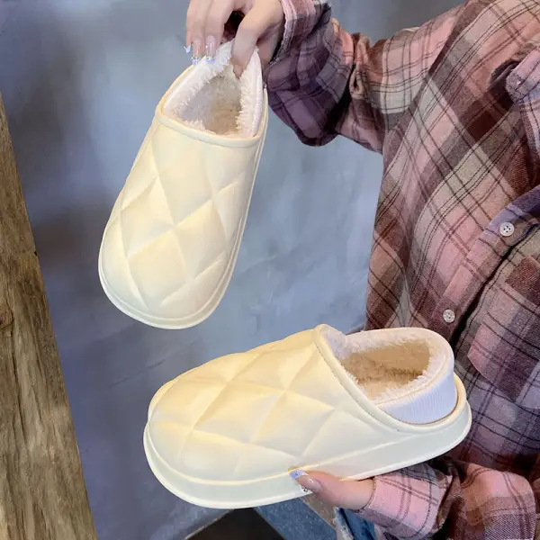 In-Stock Wholesale 2026 New Autumn and Winter Couple and Family Home Plush Closed-Toe Slippers with a Super Soft and Warm Feel