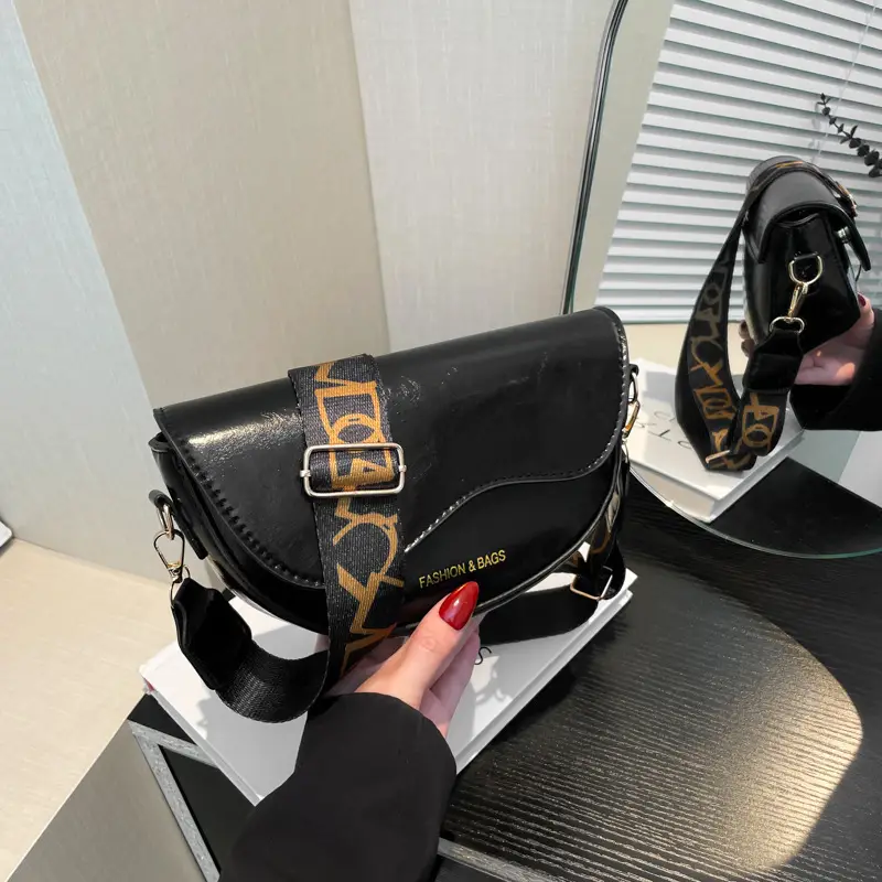 Korean Style Saddle Bag with Retro Strap 2024 - Image 7