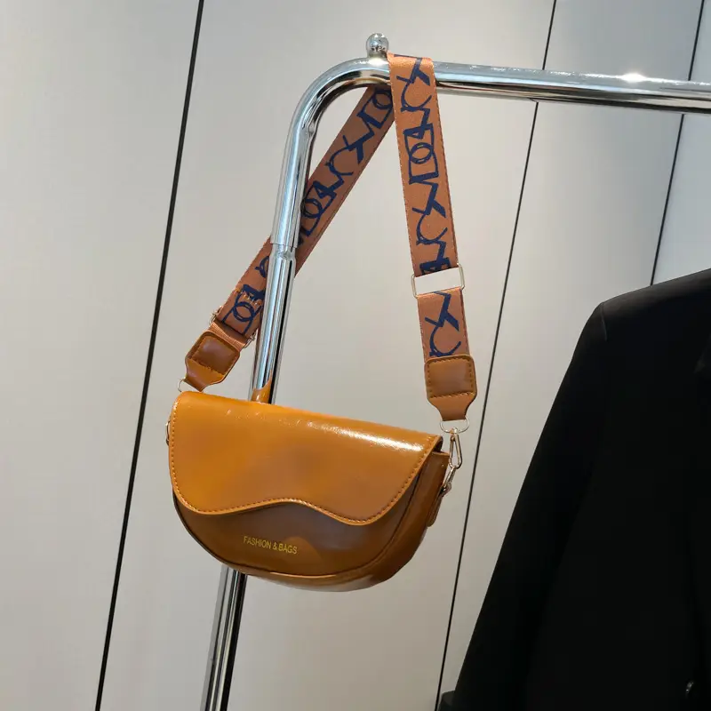 Korean Style Saddle Bag with Retro Strap 2024 - Image 3