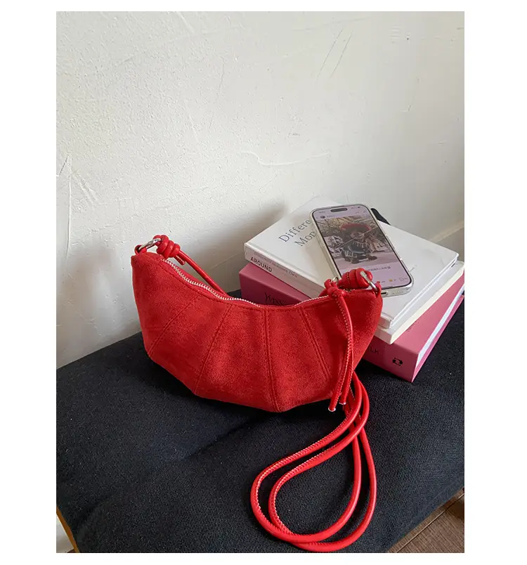 Brown Croissant Shape Women's Crossbody Bag 2026 — feature 34