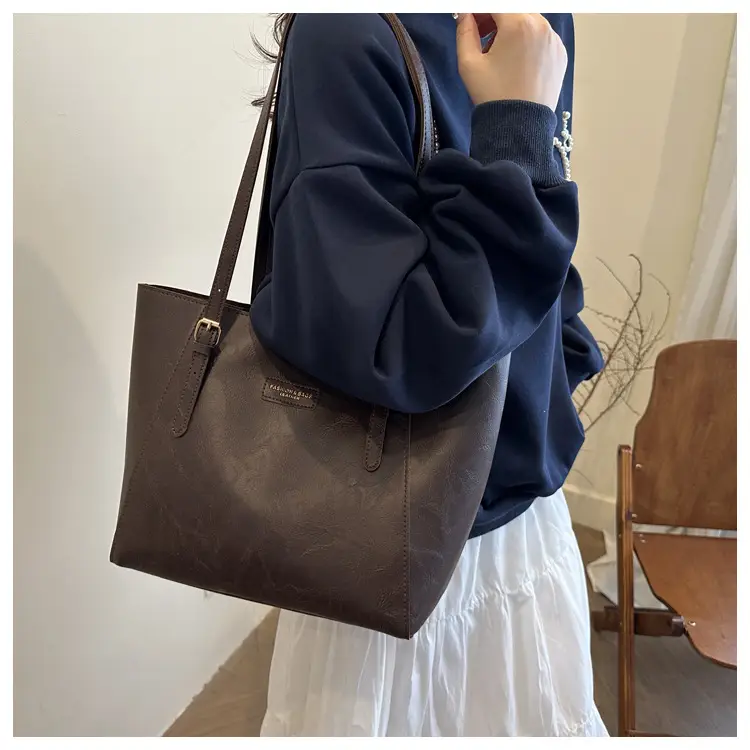Black Korean Style Shoulder Bag for Women 2025 — feature 9