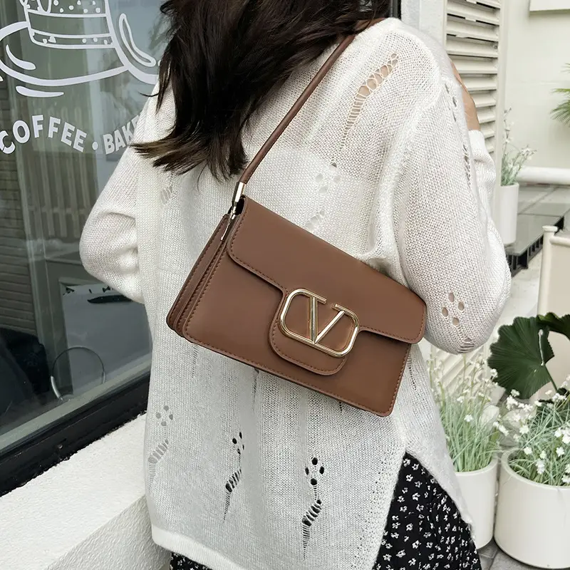 Pink LV Logo Shoulder Bag for Women — feature 25