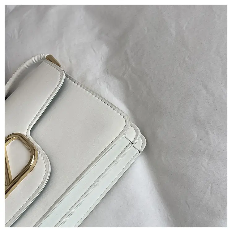 Pink LV Logo Shoulder Bag for Women — feature 8