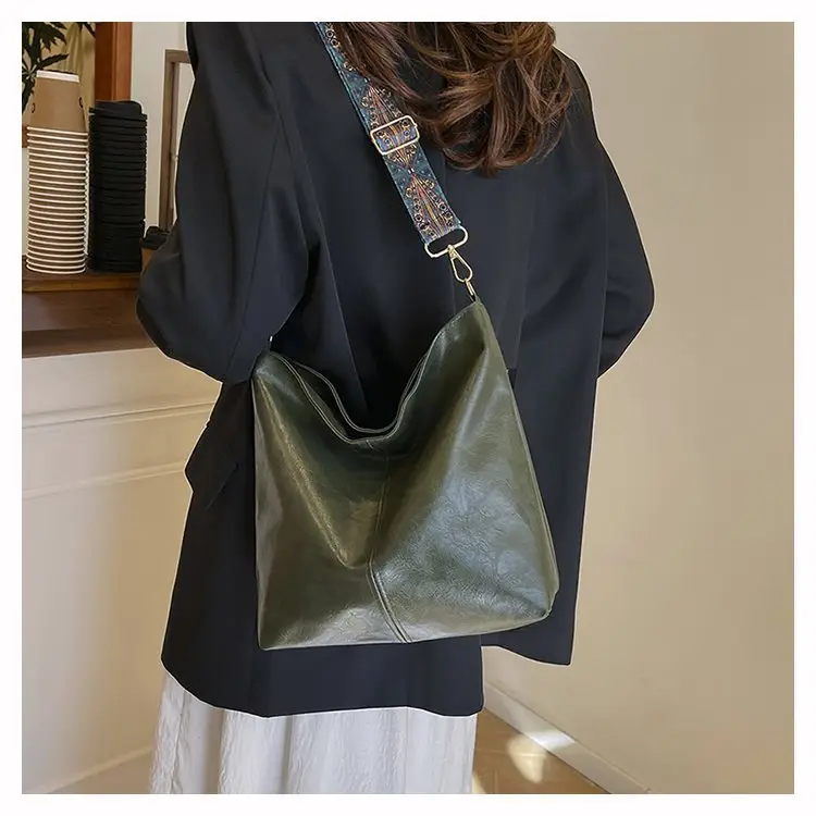 Korean Style Texture Shoulder Crossbody Tote Bag — feature 18