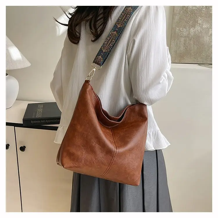 Korean Style Texture Shoulder Crossbody Tote Bag — feature 24