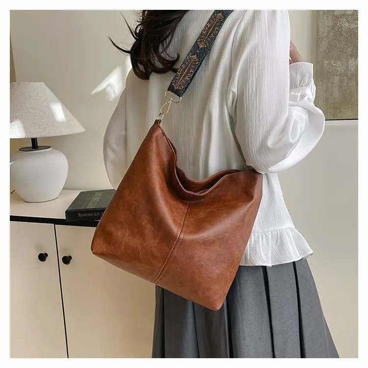 Korean Style Texture Shoulder Crossbody Tote Bag — feature 25