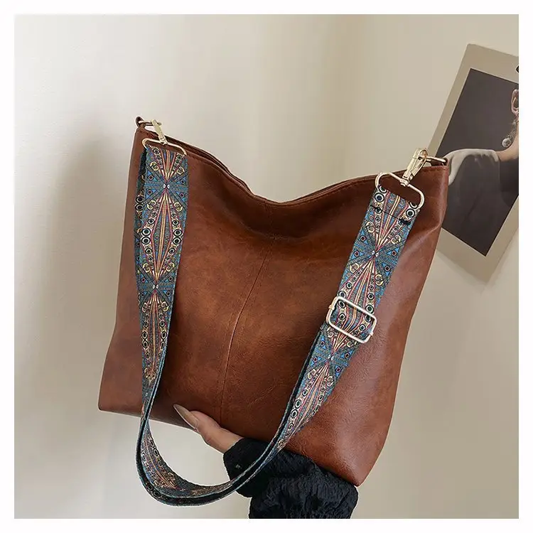 Korean Style Texture Shoulder Crossbody Tote Bag — feature 32