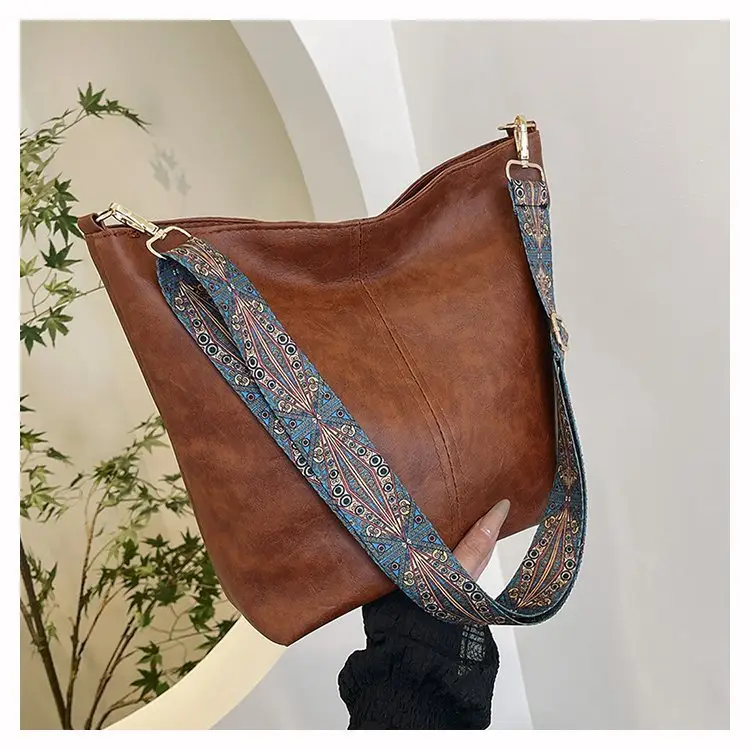 Korean Style Texture Shoulder Crossbody Tote Bag — feature 34