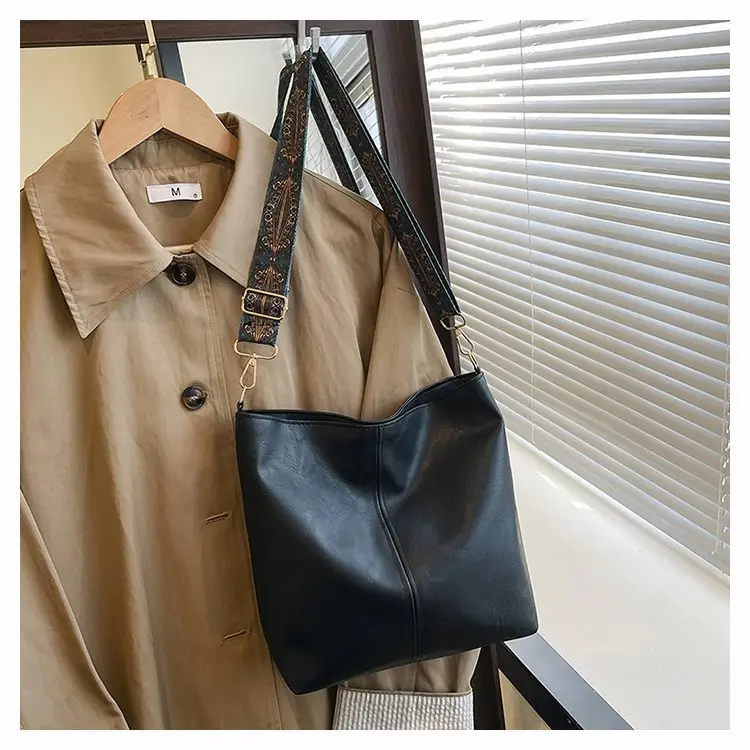 Korean Style Texture Shoulder Crossbody Tote Bag — feature 40