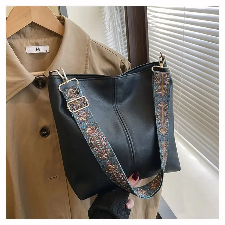 Korean Style Texture Shoulder Crossbody Tote Bag — feature 41