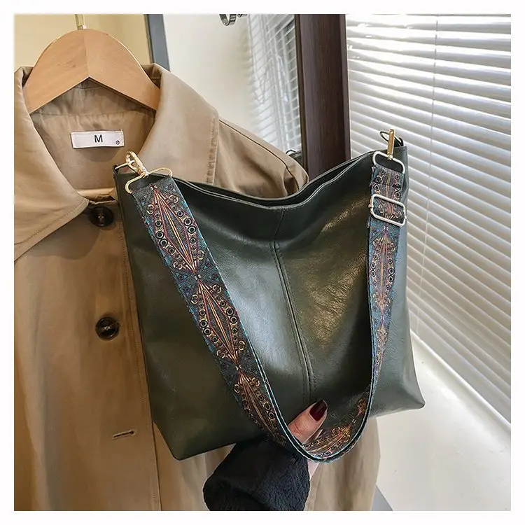 Korean Style Texture Shoulder Crossbody Tote Bag — feature 42