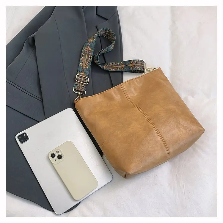 Korean Style Texture Shoulder Crossbody Tote Bag — feature 44
