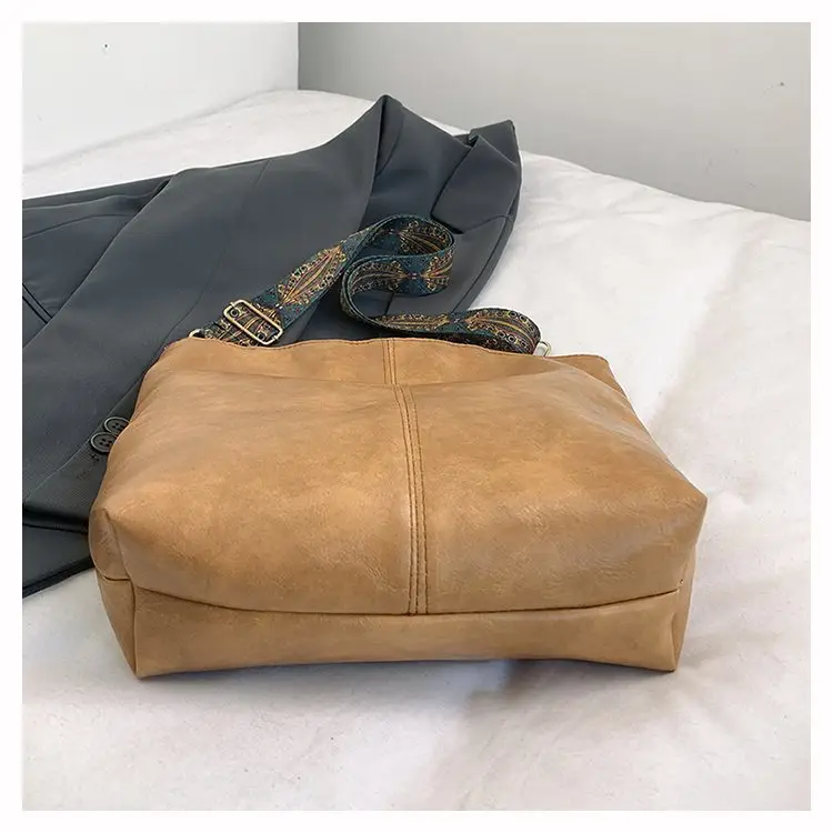 Korean Style Texture Shoulder Crossbody Tote Bag — feature 51