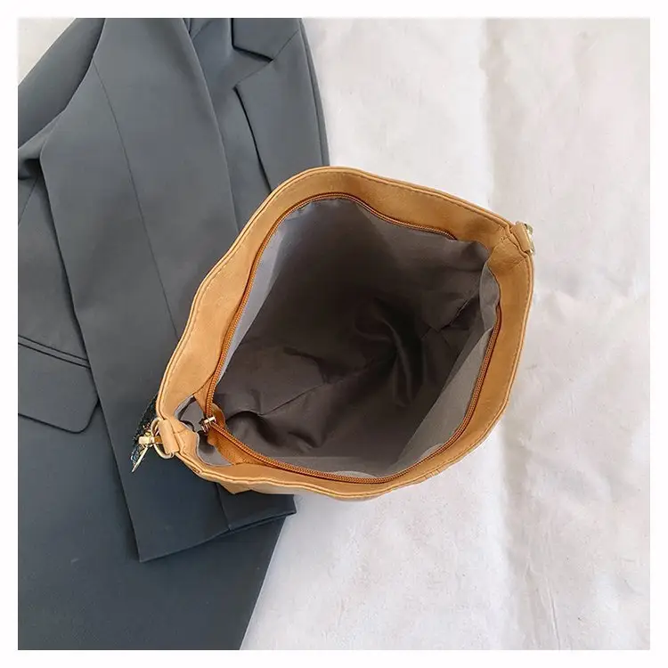 Korean Style Texture Shoulder Crossbody Tote Bag — feature 54
