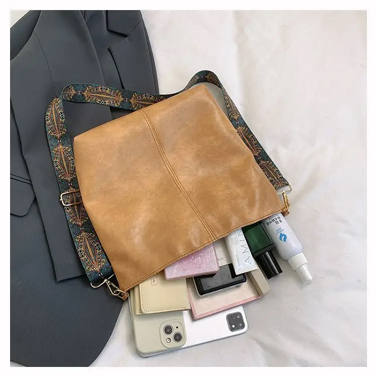 Korean Style Texture Shoulder Crossbody Tote Bag — feature 57