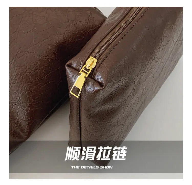 Brown Leather Tote Bag Large Capacity Women Commuter Shoulder Bag — feature 5