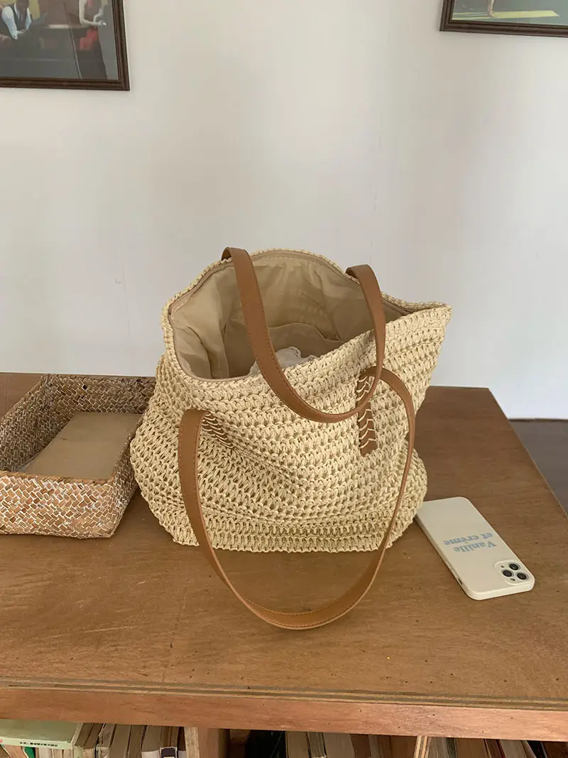 Women Straw Woven Large Cap Bag 2025 — feature 9
