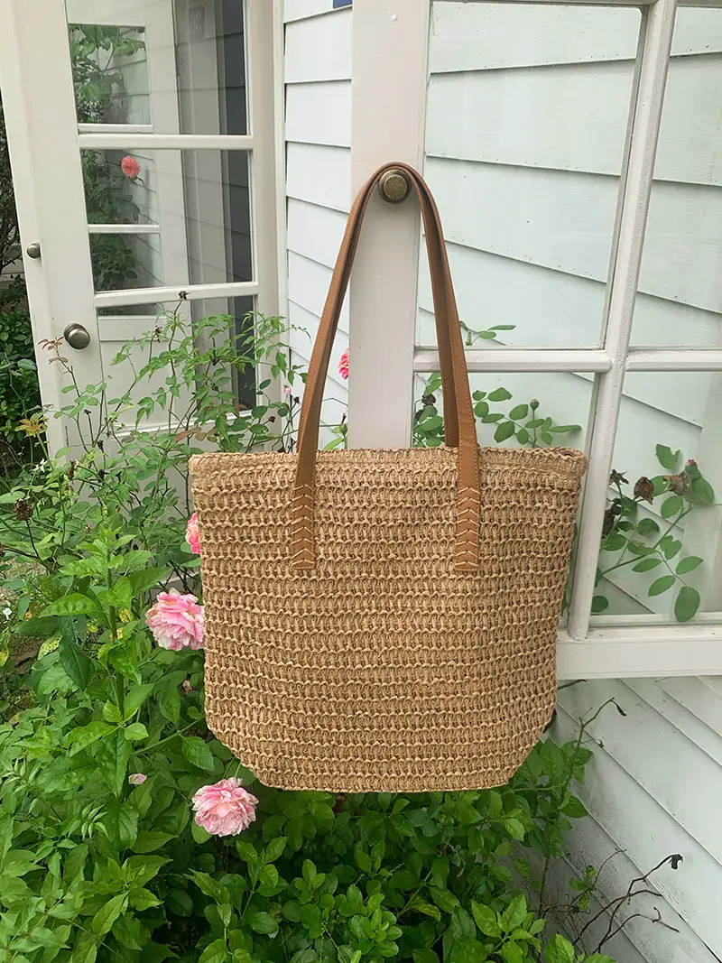 Women Straw Woven Large Cap Bag 2025 - Image 2