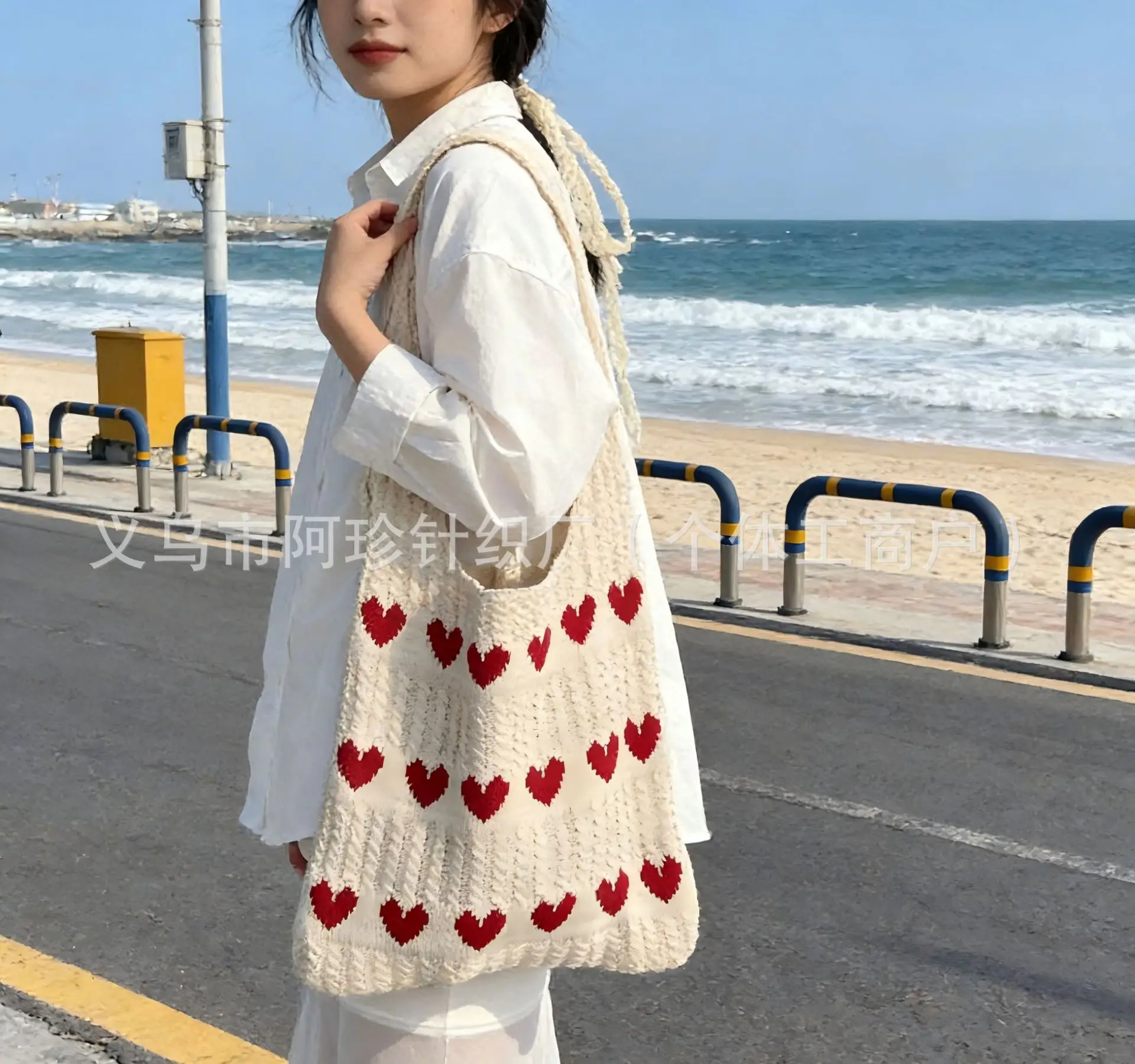 Women's Straw Flower Bag Large Capacity Beach Travel — feature 17