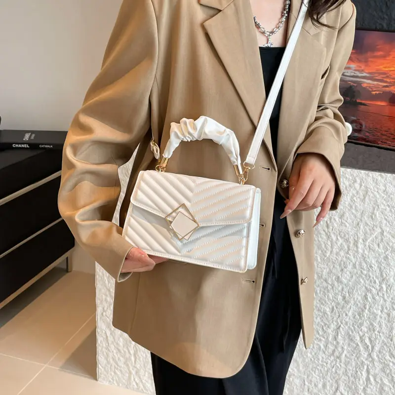 Korean Style Pleated Handbag Women 2025 Summer - Image 8