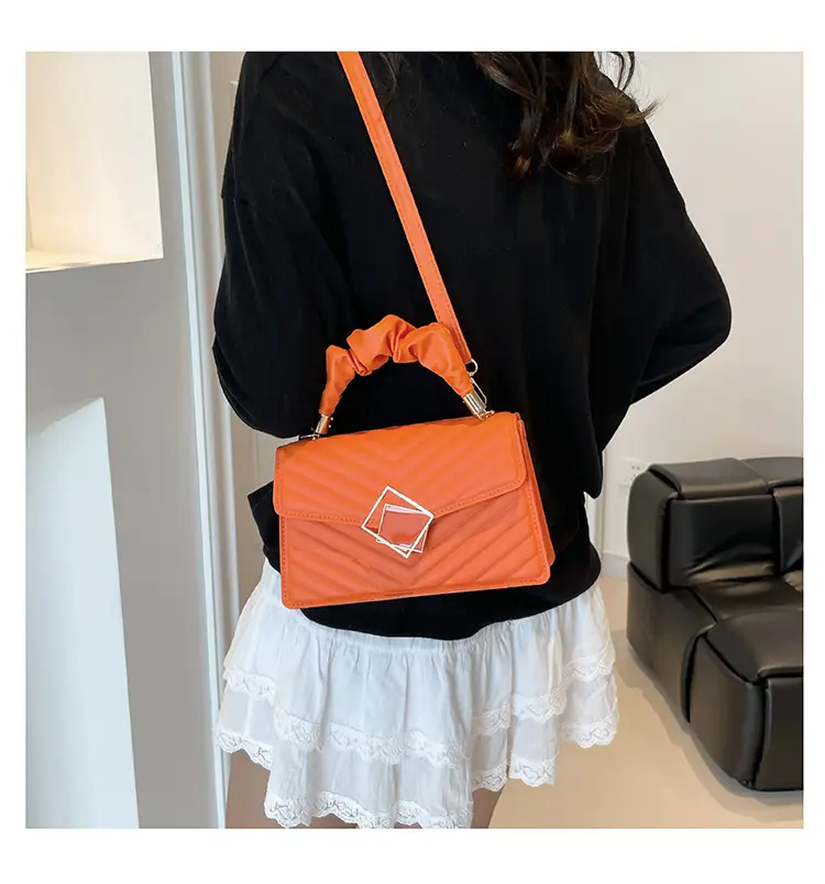 Korean Style Pleated Handbag Women 2025 Summer — feature 29