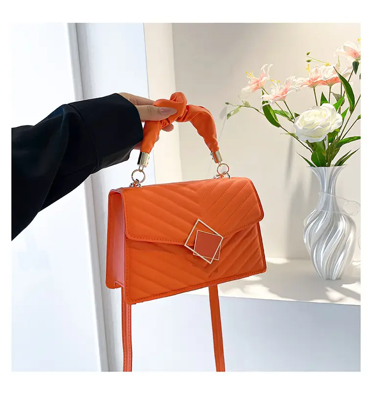 Korean Style Pleated Handbag Women 2025 Summer — feature 37