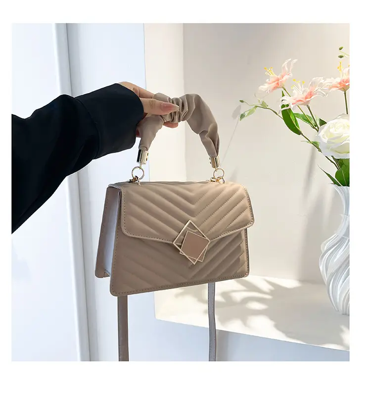 Korean Style Pleated Handbag Women 2025 Summer — feature 39