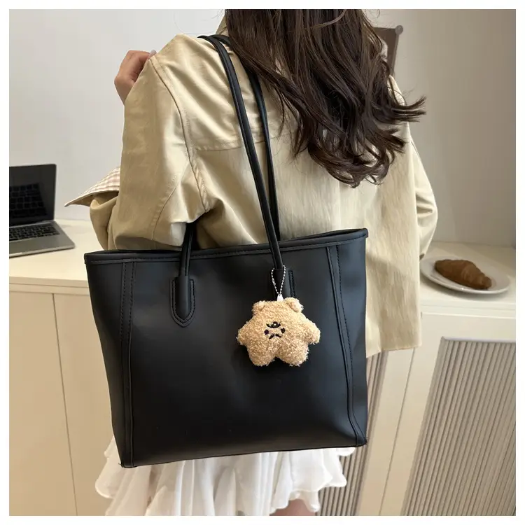 Korean Style Armpit Bag with Pom Pom Charm — feature 10
