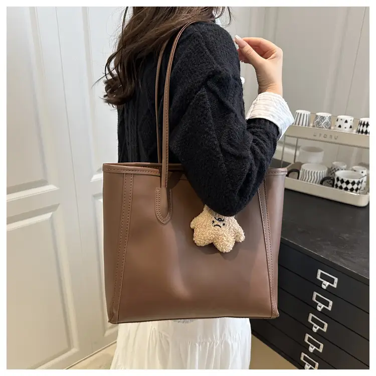 Korean Style Armpit Bag with Pom Pom Charm — feature 14